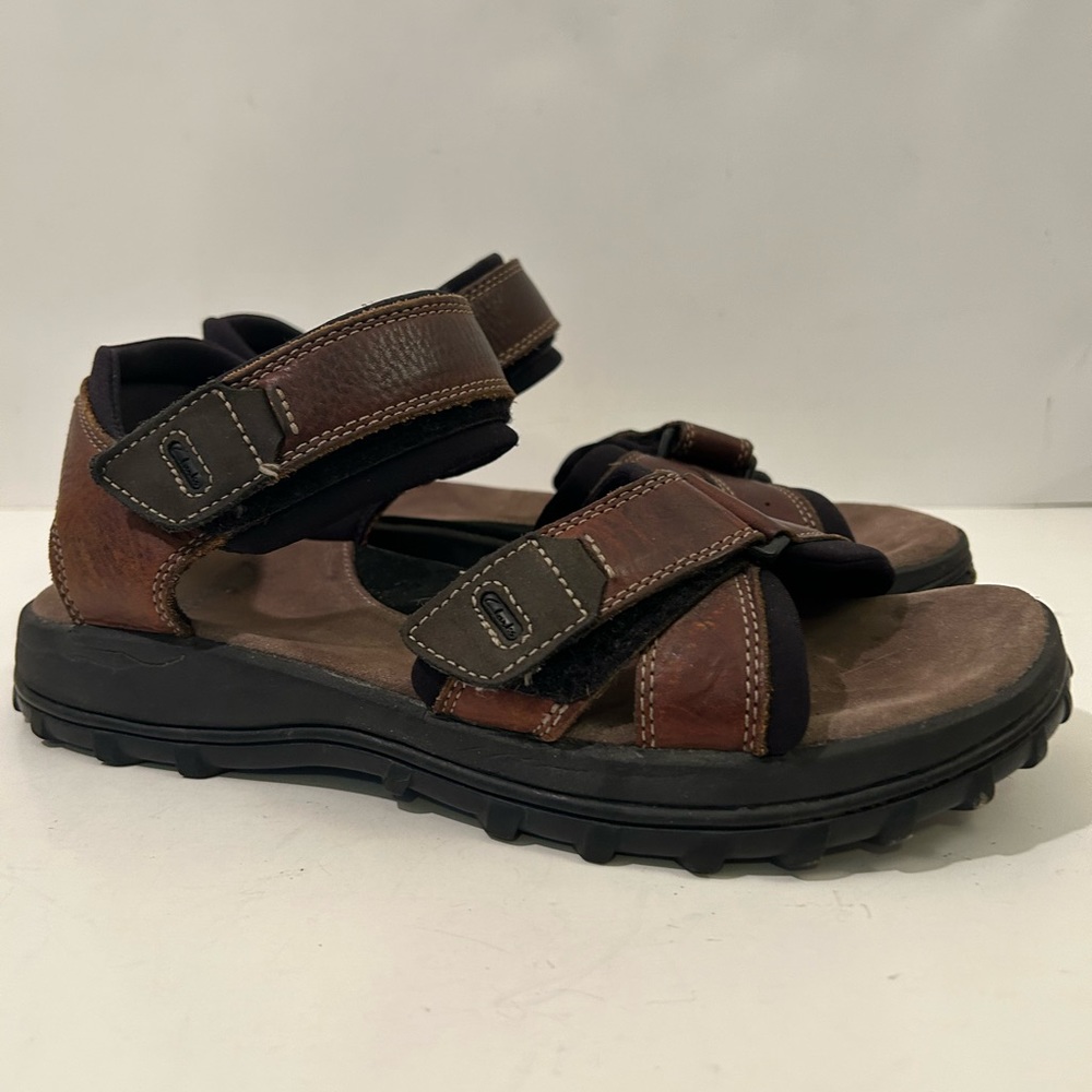 Clarks Adjustable Padded Leather Strap Brown Sand… - image 3